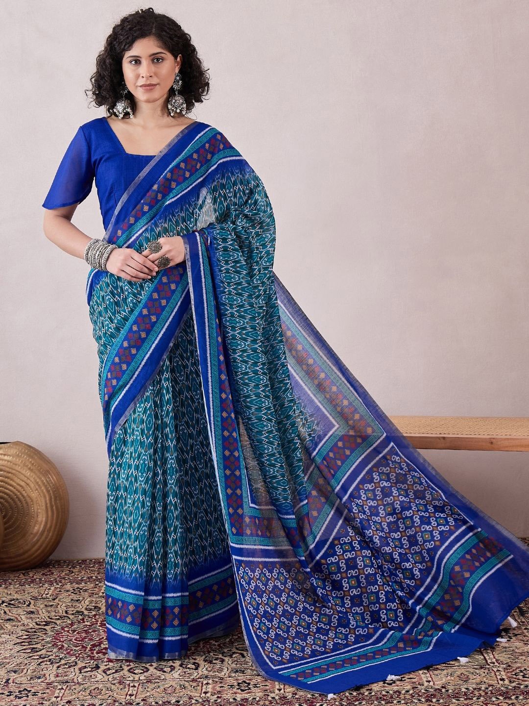 

KALINI Ethnic Motifs Ikat Saree, Blue