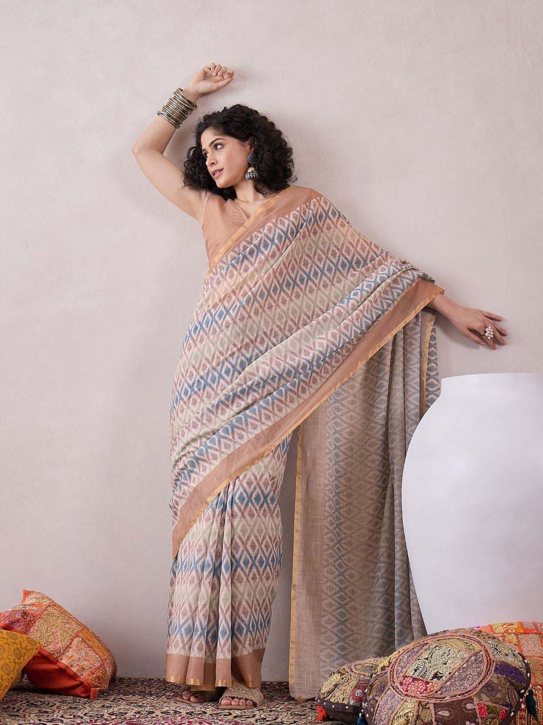 

KALINI Linen Blend Ikat Saree, Off white