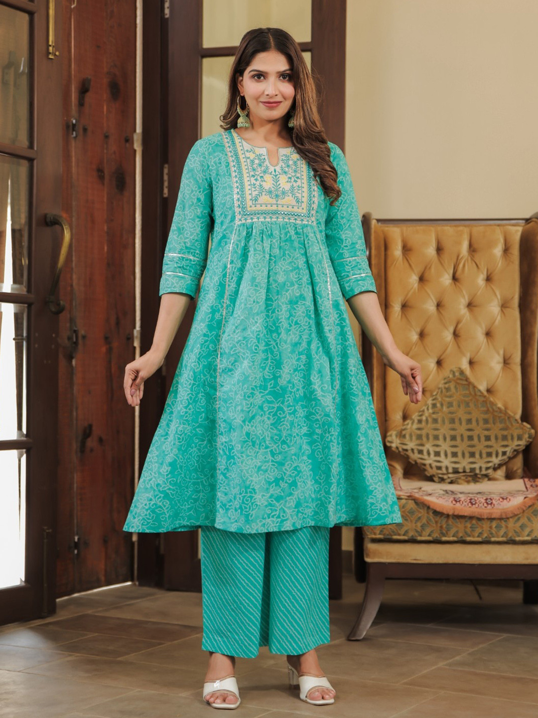 

Aramya Bandhani Printed Panelled Thread Work Pure Cotton Anarkali Kurta with Palazzos, Turquoise blue