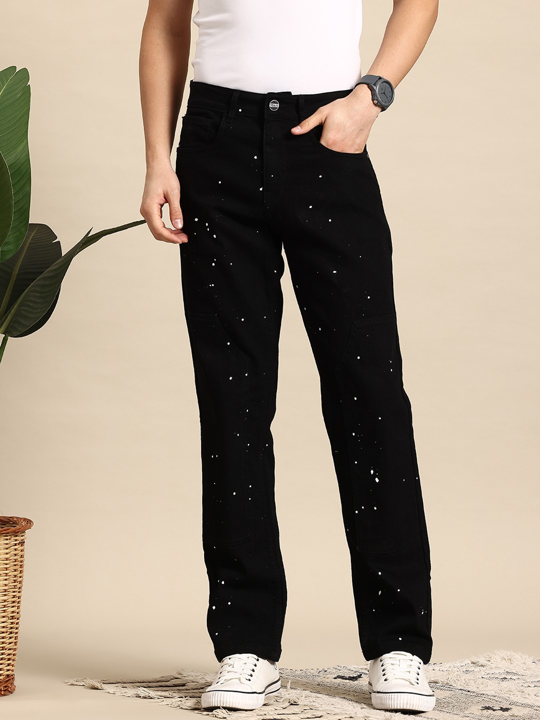 

Mast & Harbour Men Printed Stretchable Straight Fit Jeans, Black