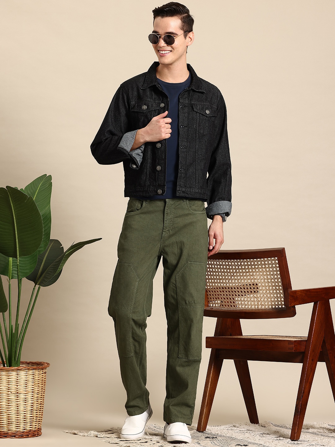

Mast & Harbour Men Stretchable Straight Fit Jeans, Olive