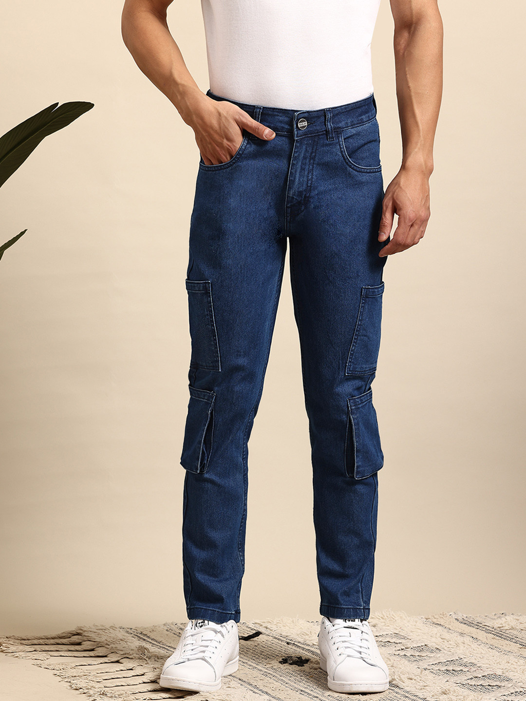 

Mast & Harbour Men Tapered Fit Stretchable Cargo-Style Jeans, Navy blue