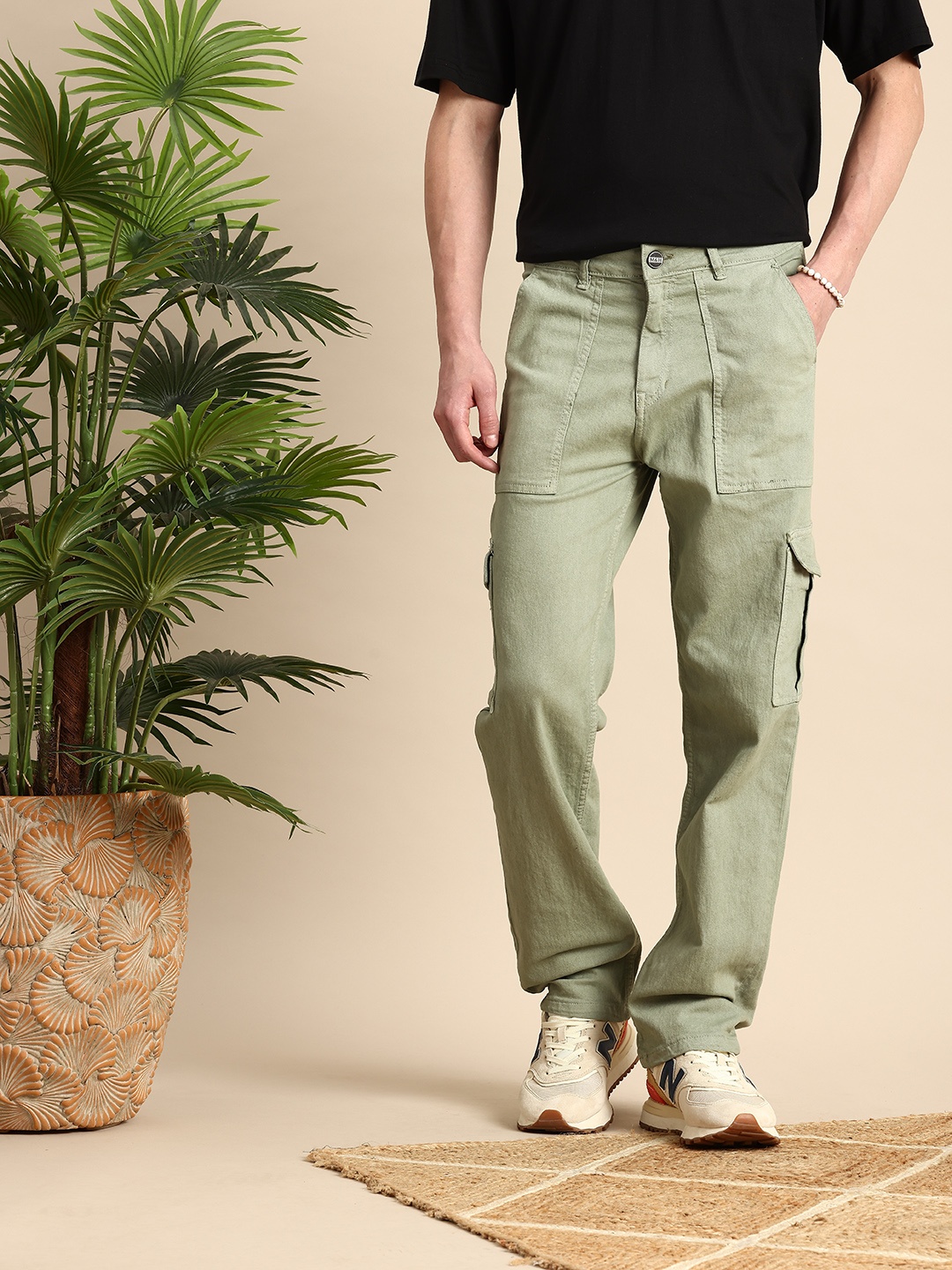 

Mast & Harbour Men Straight Fit Cargo Styles Stretchable Jeans, Olive