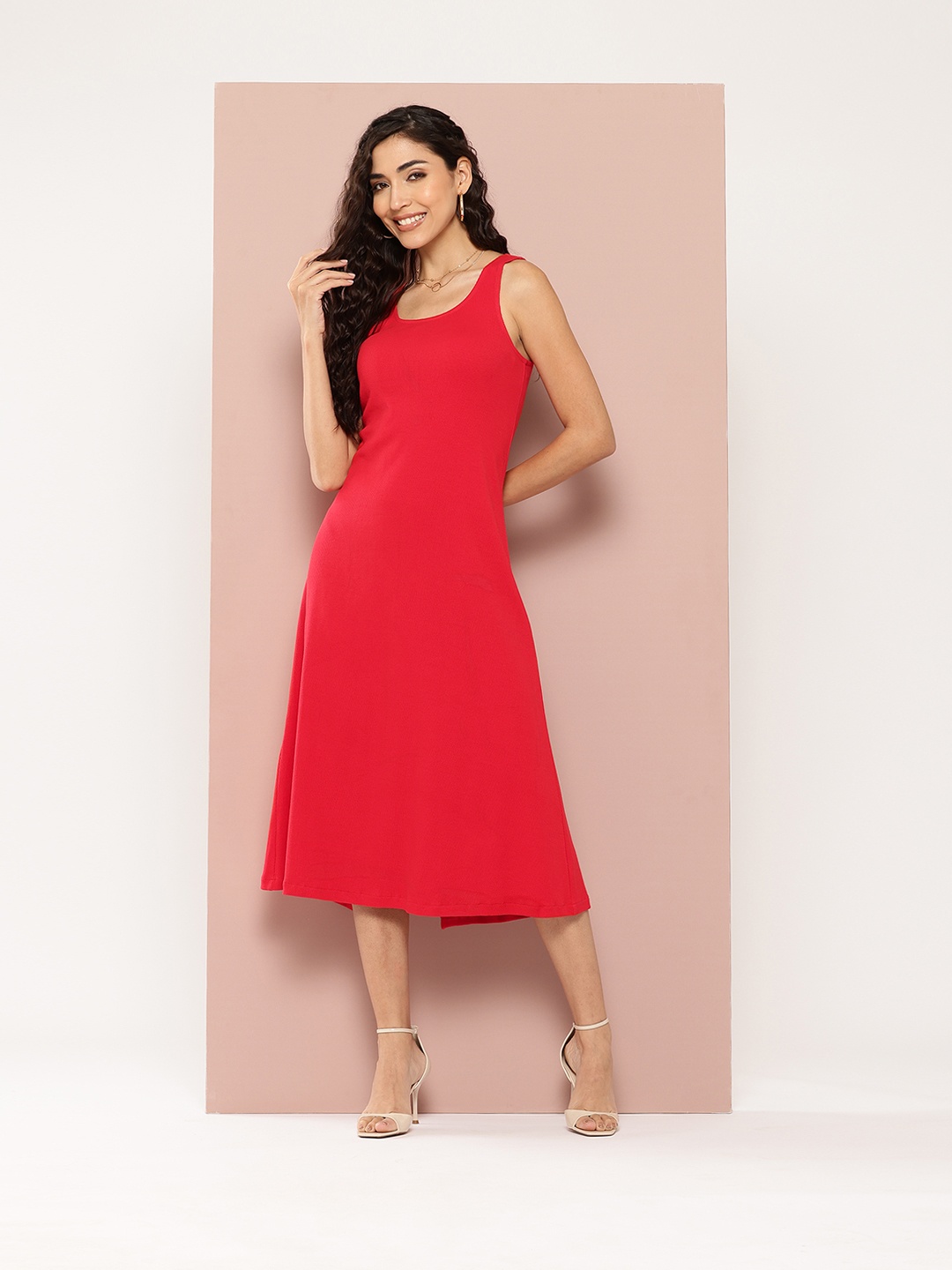 

Qurvii Rib A-Line Midi Back Slit Dress, Red