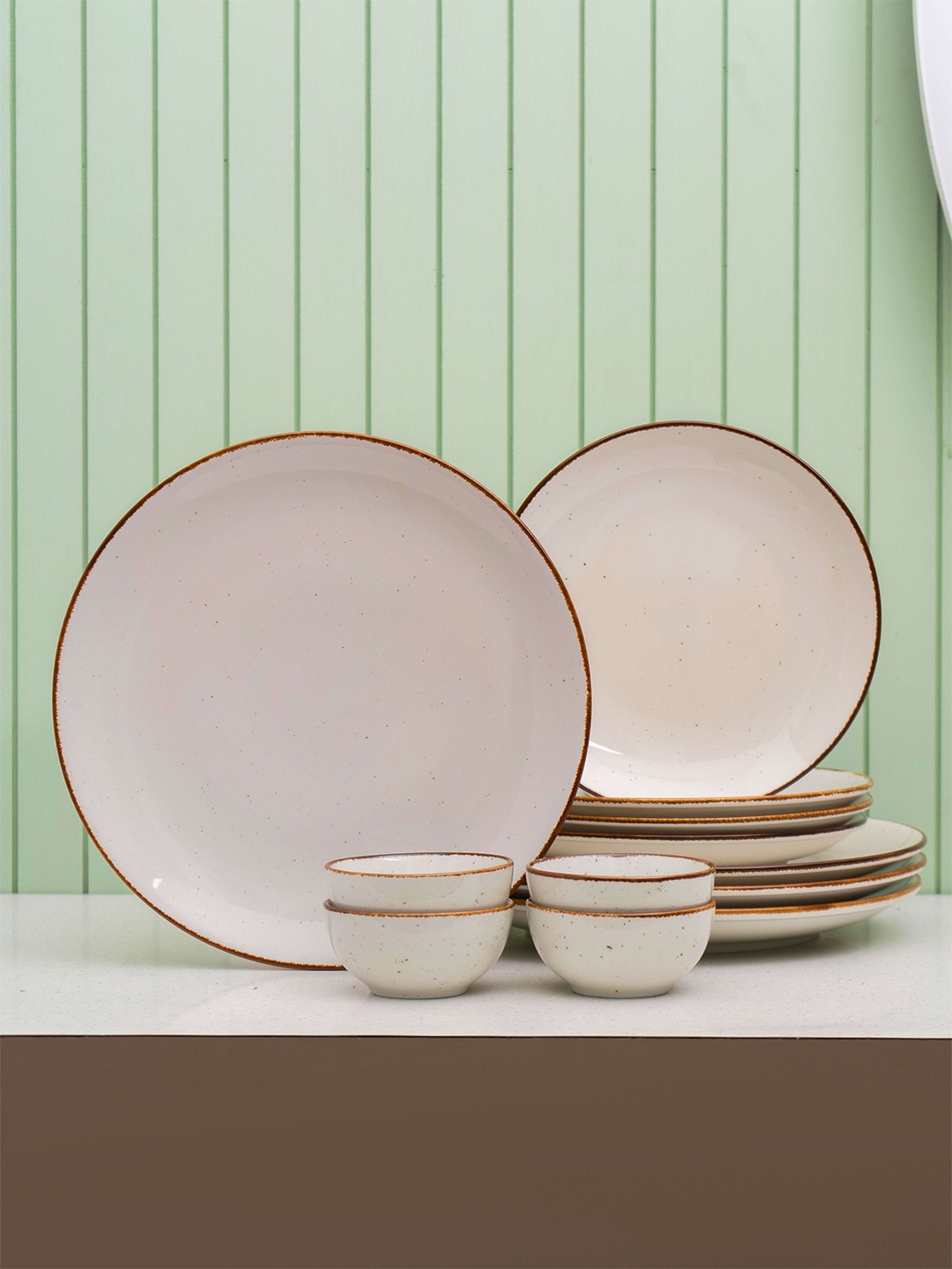 

JCPL 12 Pcs Off White Textured Dinner Set