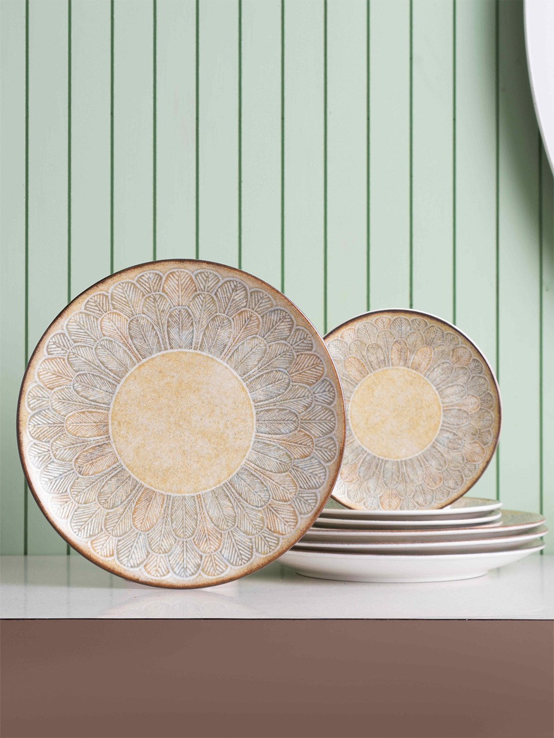 

JCPL Grey & Brown Set Of 8 Fine Textures Aroma Dinner Set