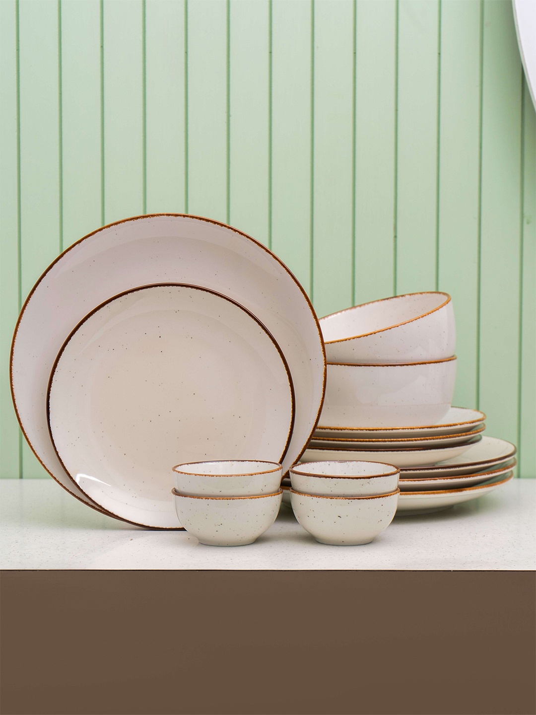 

JCPL 14 Pcs Off White Textured Dinner Set