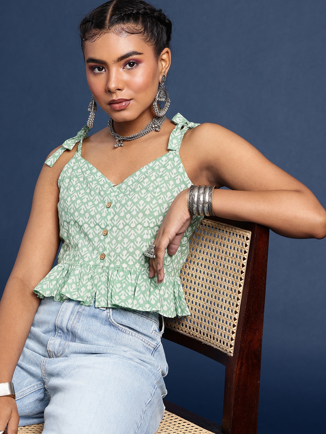 

Taavi Hand Block Print Sweetheart Neck Ethnic Pure Cotton Peplum Crop Top, Green