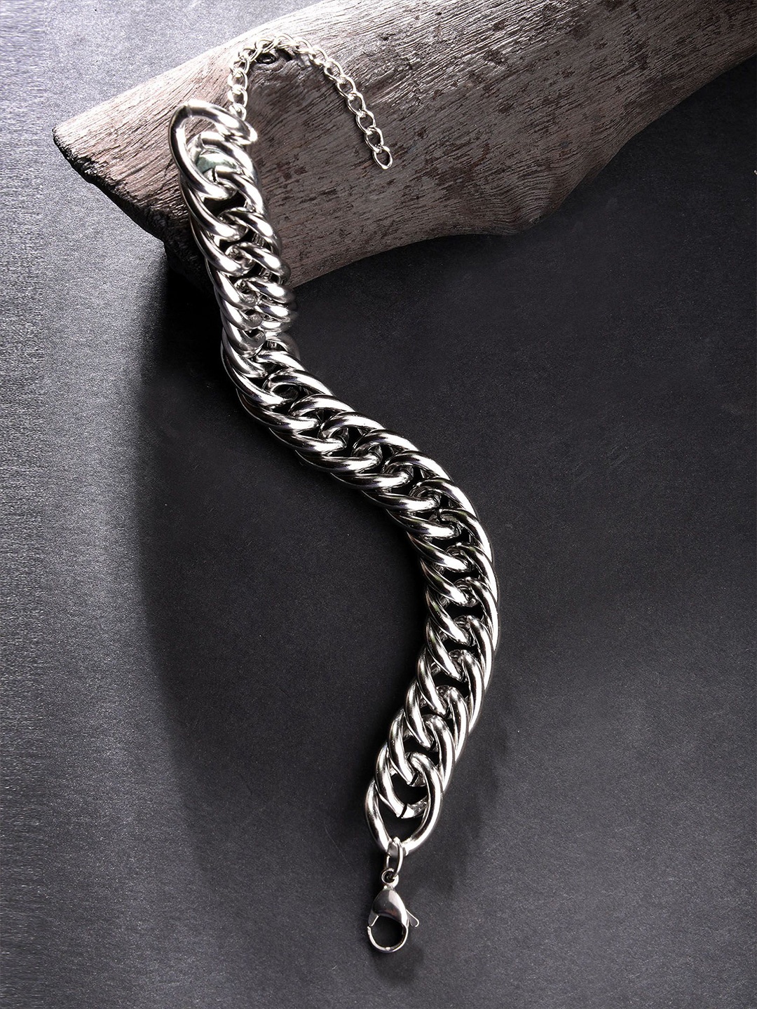 

Bohey by KARATCART Men Handcrafted Silver-Plated Link Bracelet