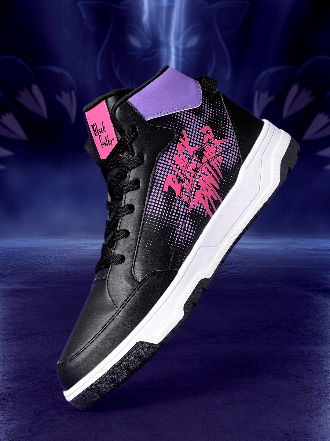 

MARVEL STREET Men Black Panther Printed Sneakers with Perforated Detailing