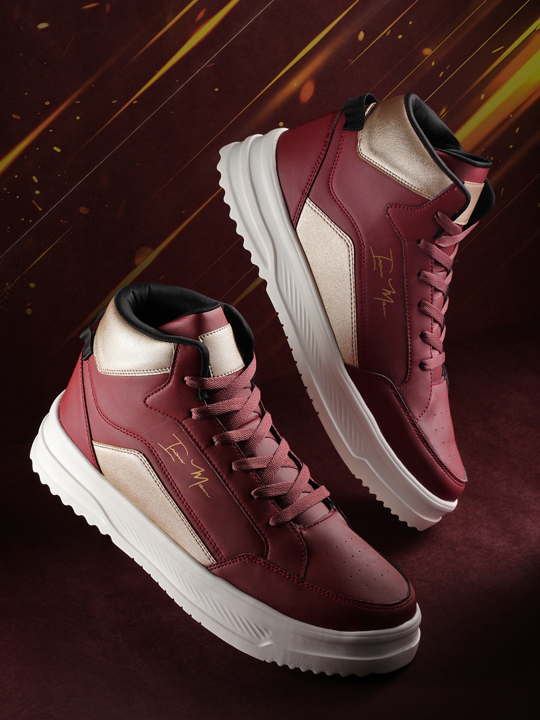 

MARVEL STREET Men Mid-Top Sneakers, Maroon