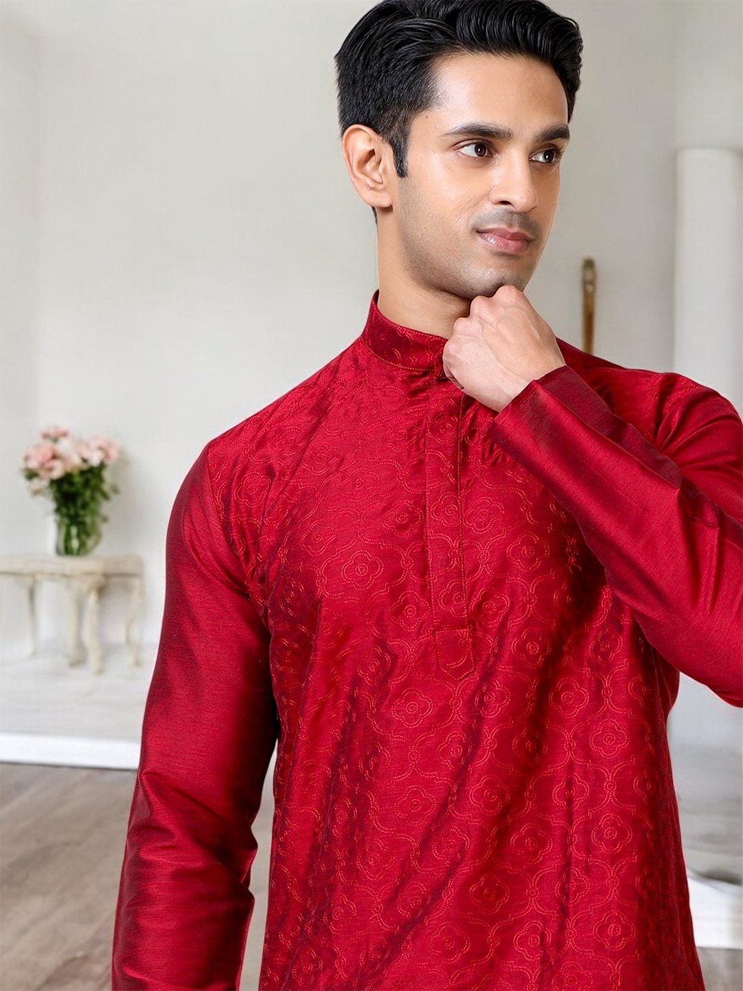 

TATTVA Men Kurta, Maroon