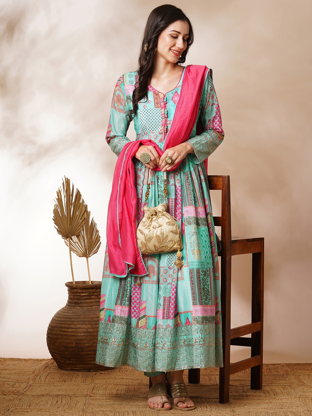 

KALINI Women Floral Printed Regular Kurti with Trousers & With Dupatta, Turquoise blue