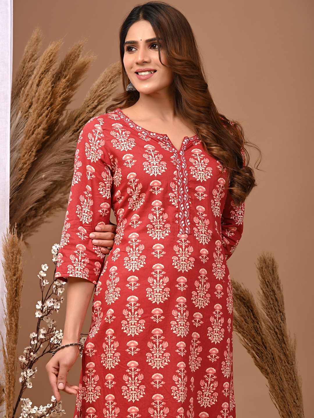 

Rimeline Women Ethnic Motifs Printed Kurta, Maroon