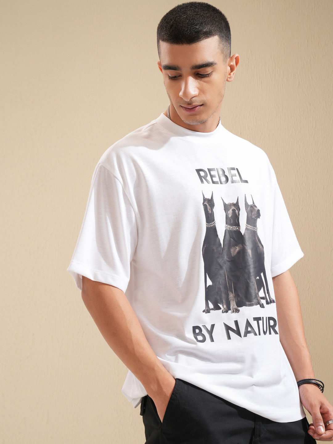 

HIGHLANDER Men Drop Shoulder Oversized Tshirt, White
