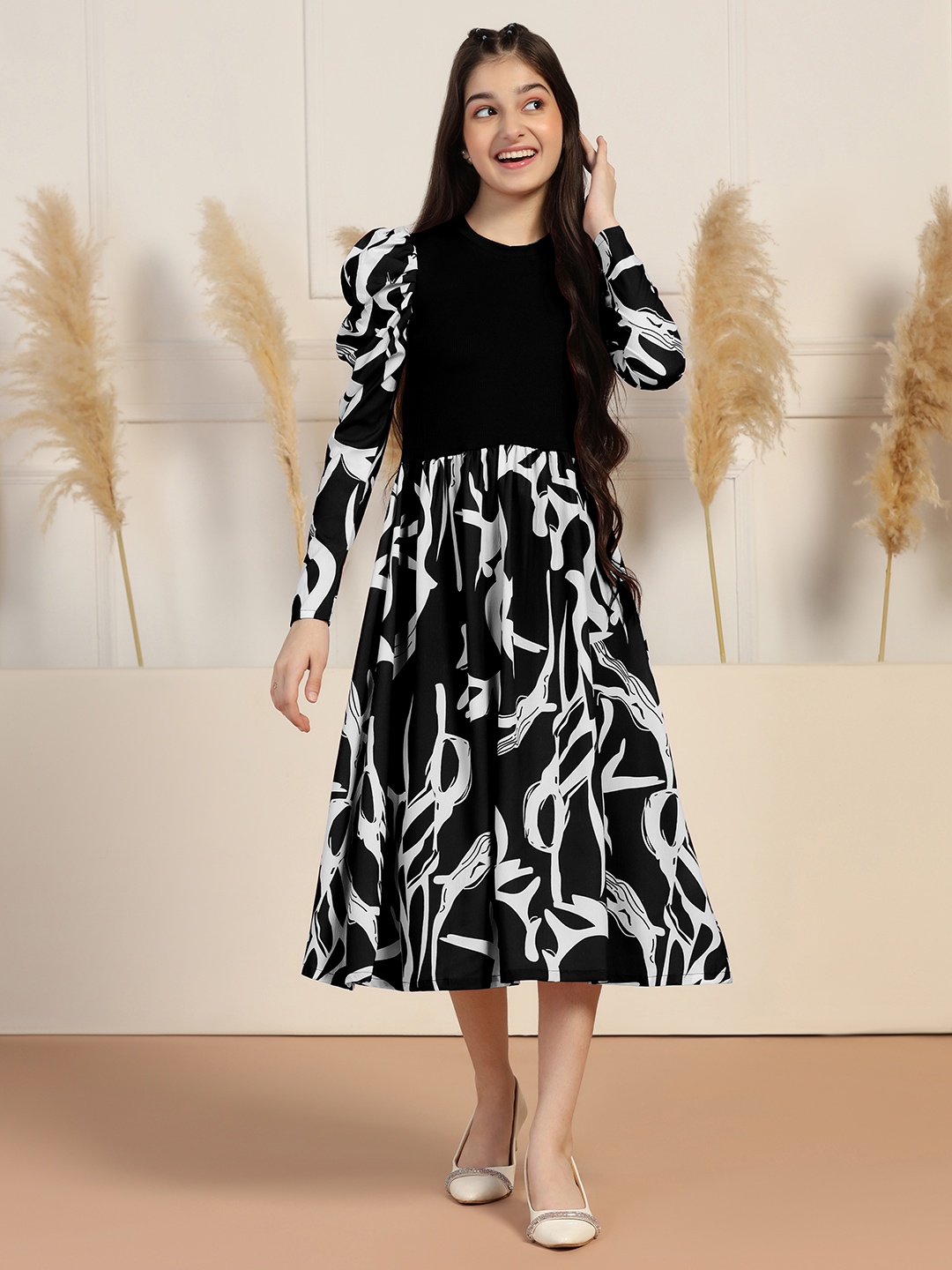 

OMPAX Girls Printed Fit & Flare Midi Dress, Black