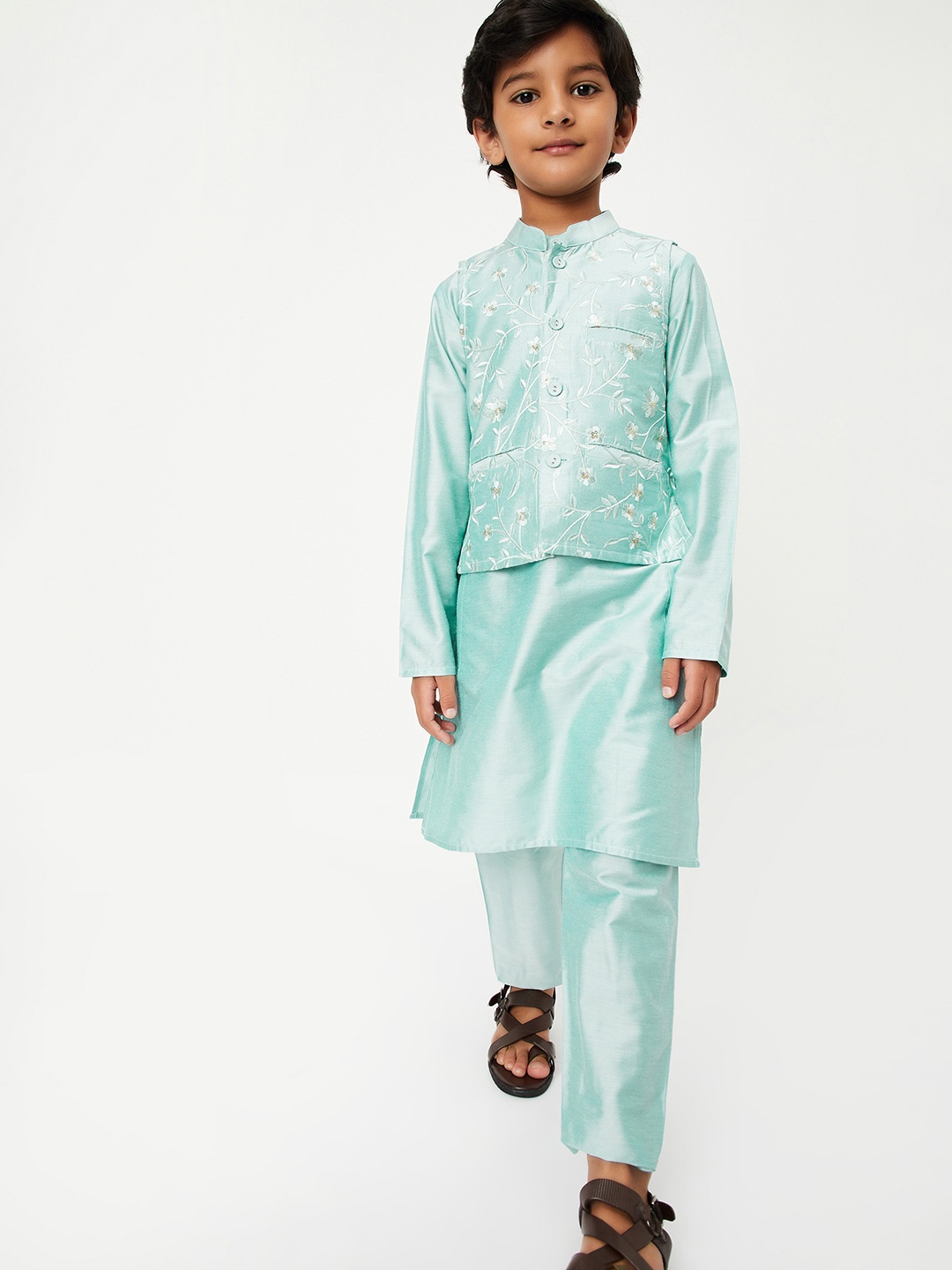 

max Boys Embroidered Thread Work Band Collar Straight Kurta With Pyjamas & Waistcoat, Blue