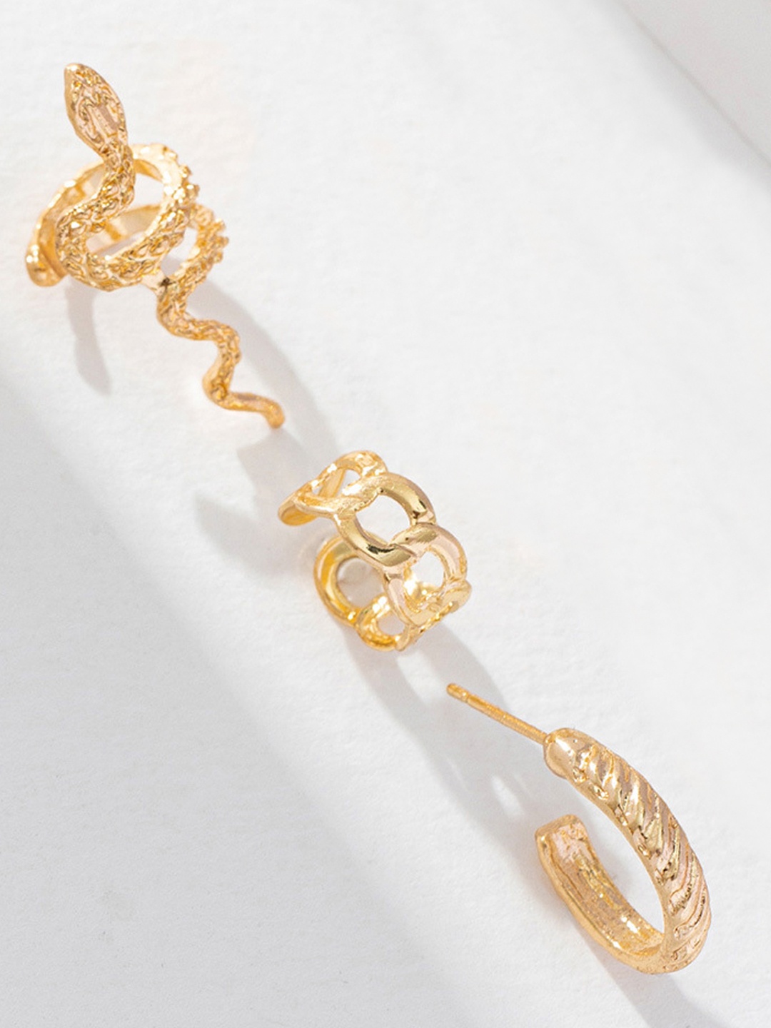 

FIMBUL Set Of 3 Gold-Plated Geometric Snake Shaped 3 Pieces Stud And Ear Cuff Earrings
