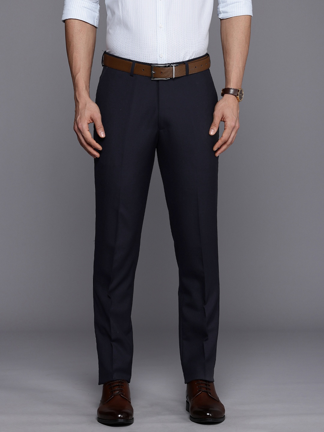 

Theme Men Smart Slim Fit Trousers, Navy blue