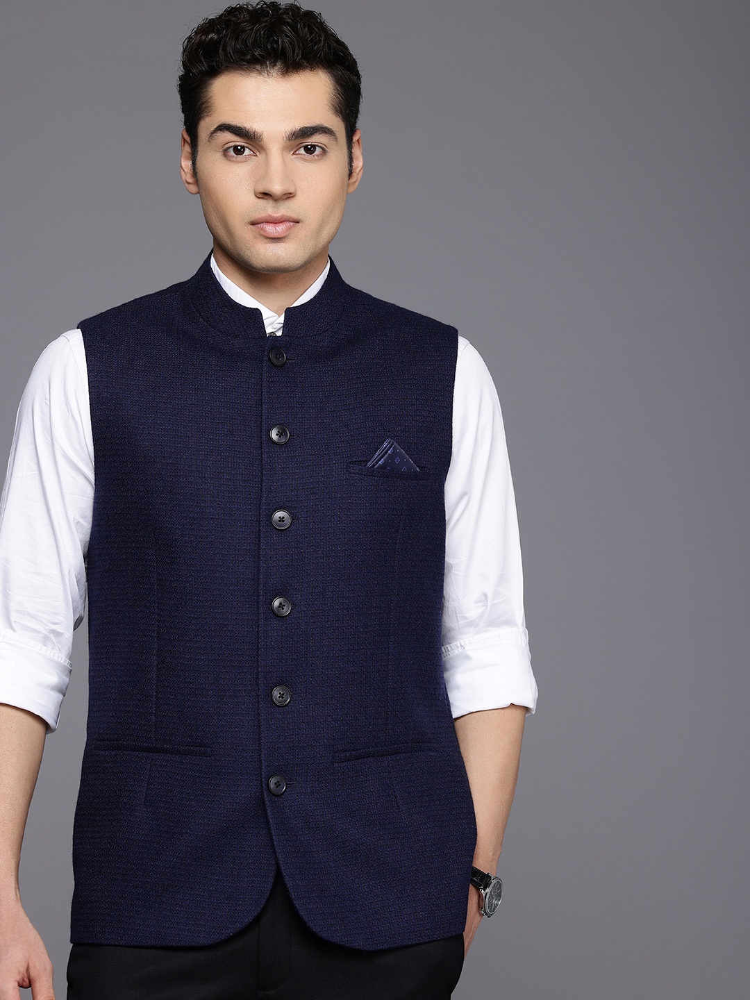 

Theme Men Regular Fit Nehru Jacket, Navy blue