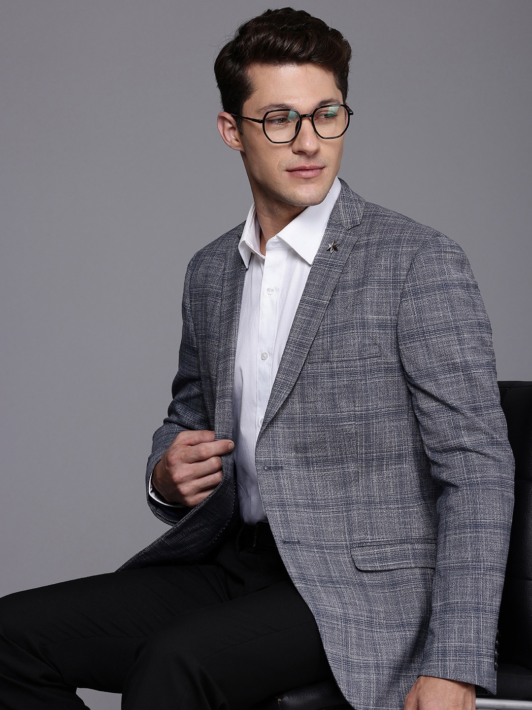 

Theme Men Self Design Slim Fit Blazer, Blue
