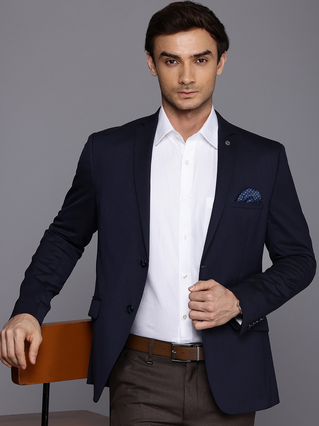 

Theme Single-Breasted Slim Fit Formal Blazer, Navy blue
