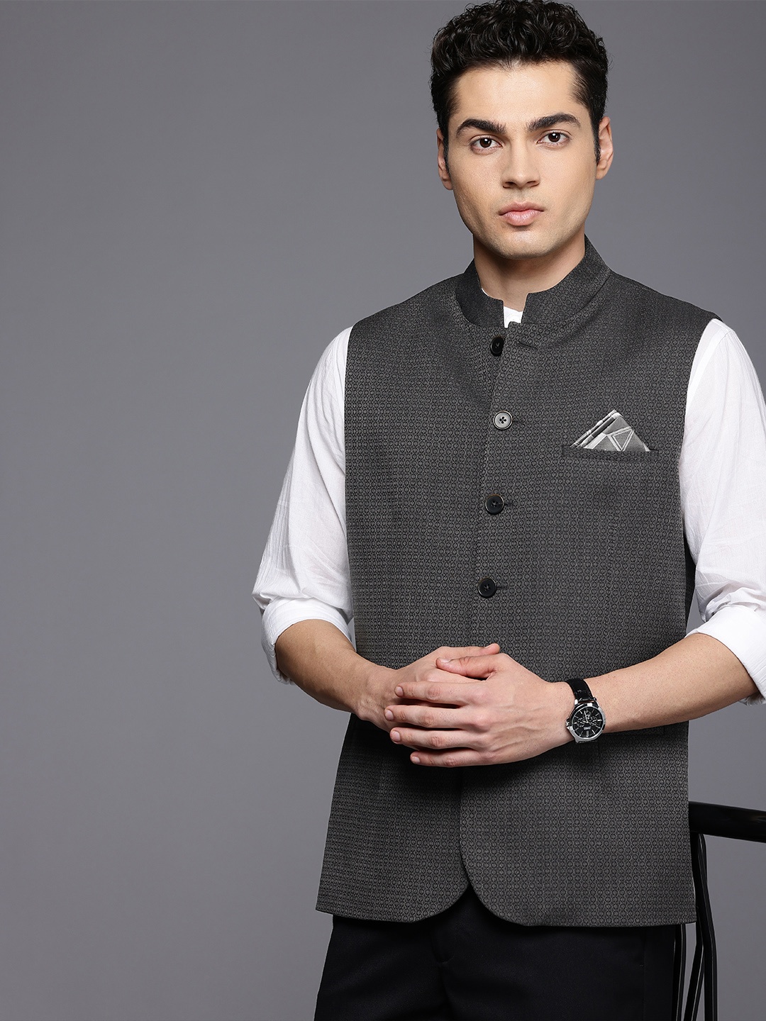 

Theme Regular Fit Nehru Jacket, Grey