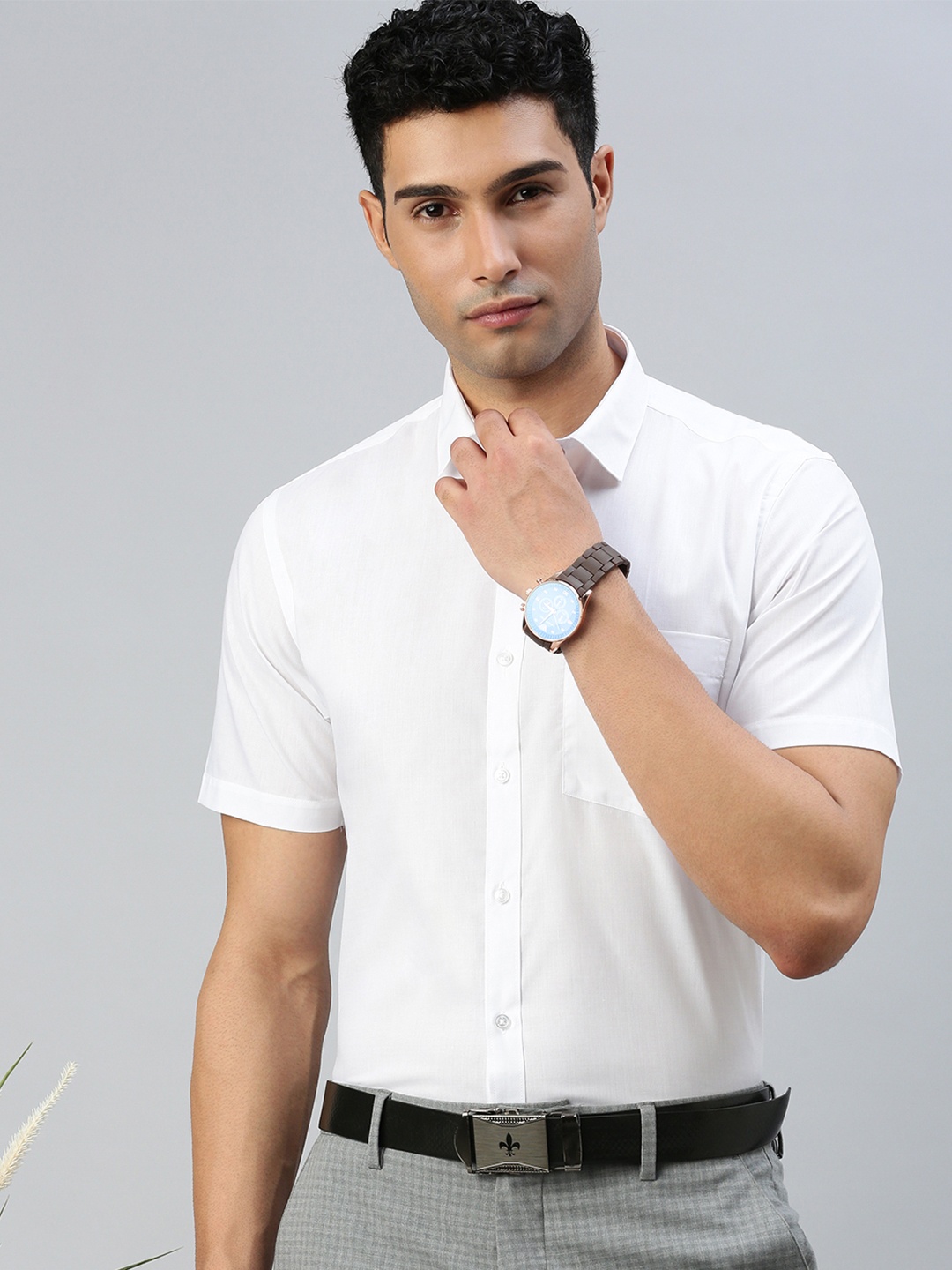 

Ramraj Men Spread Collar Solid Cotton Casual Shirt, White