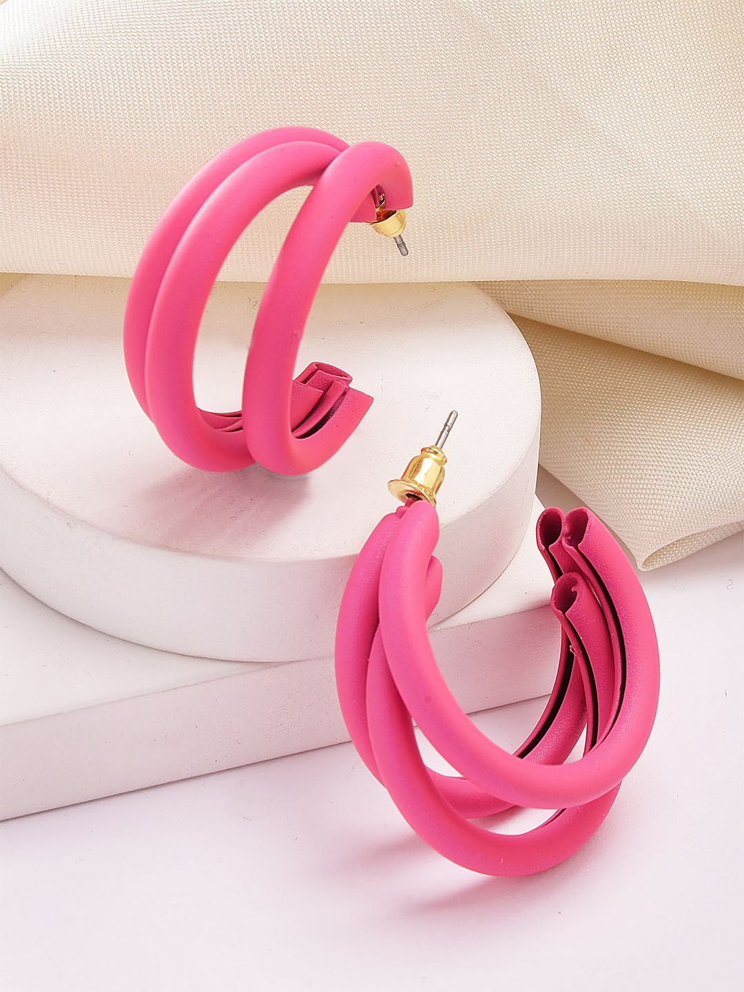 

Bohey by KARATCART Gold-Plated Contemporary Half Hoop Earrings, Pink