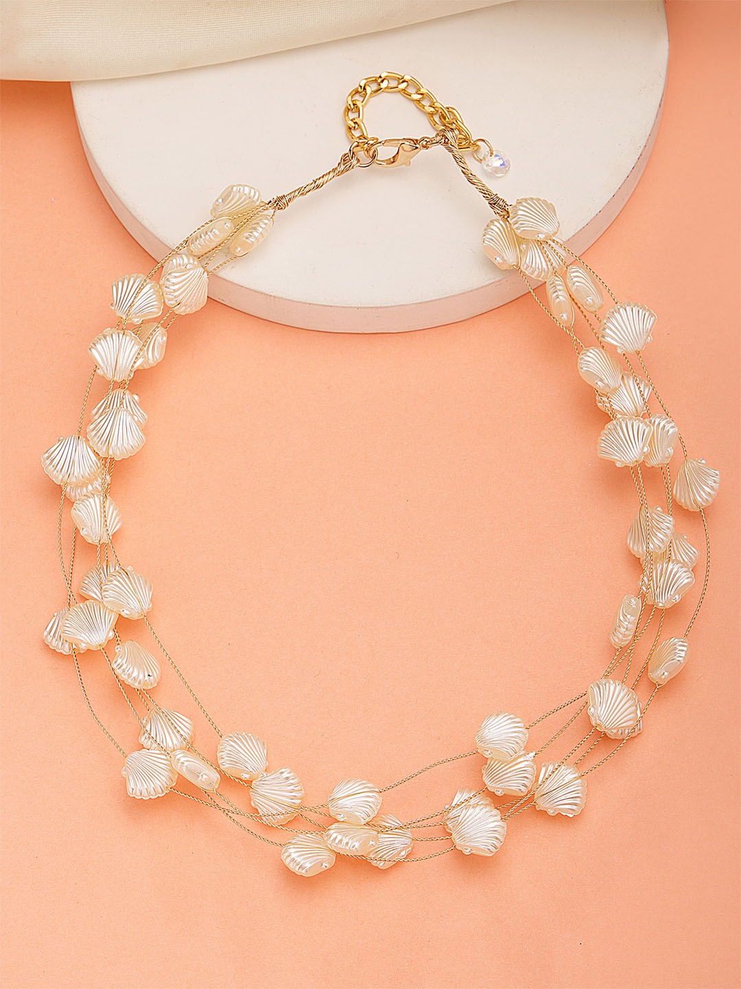 

Bohey by KARATCART Gold Plated Pearls Necklace