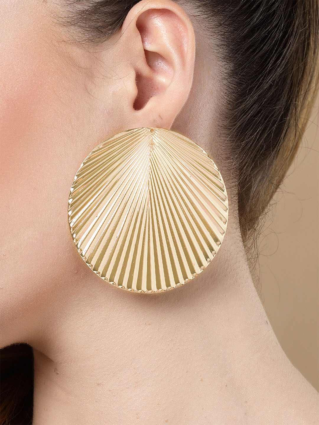 

Bohey by KARATCART Gold Plated Striped Circular Studs Earrings