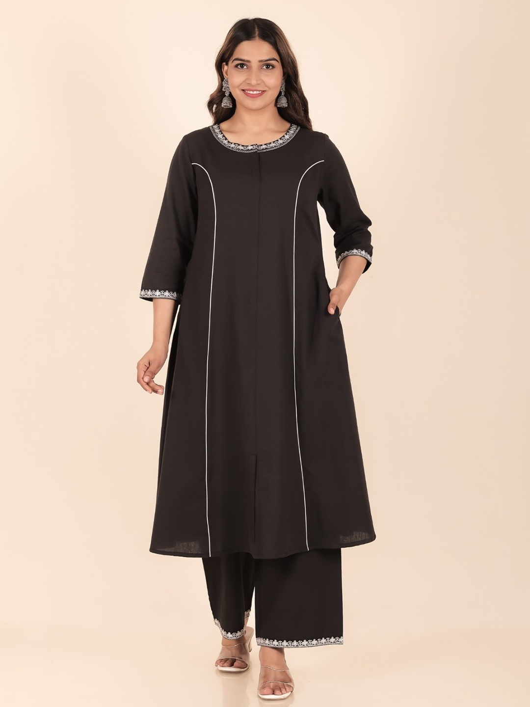

Aramya Thread Work Cotton Linen A-Line Kurta With Plazzos, Black