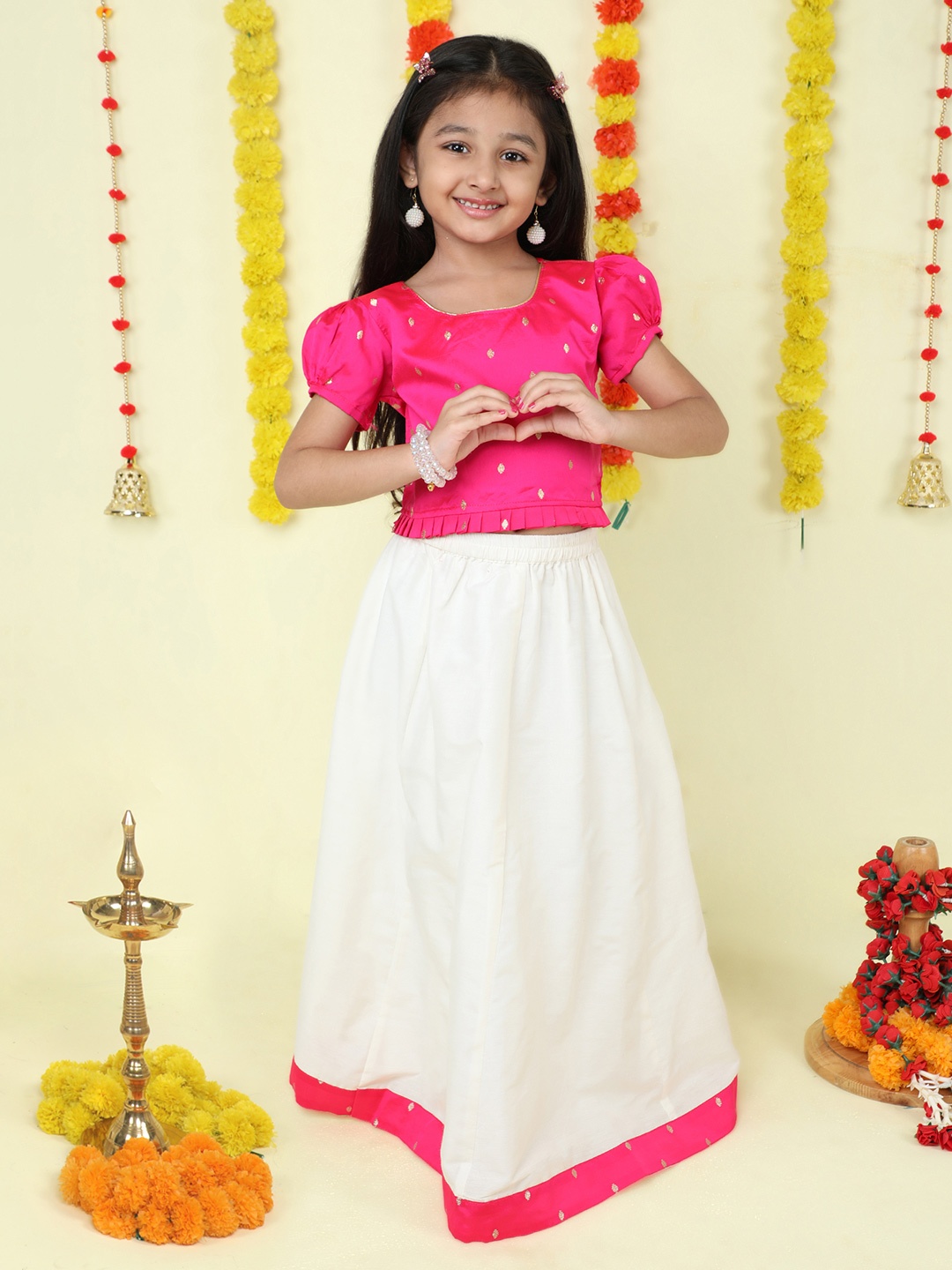 

The Magic Wand Girls Woven Design Zari Puffed Sleeves Ready to Wear Lehenga & Choli, Fuchsia