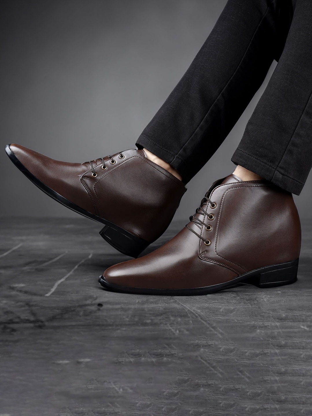 

Bxxy Men Hidden Elevator Formal Lace-up Boots, Brown