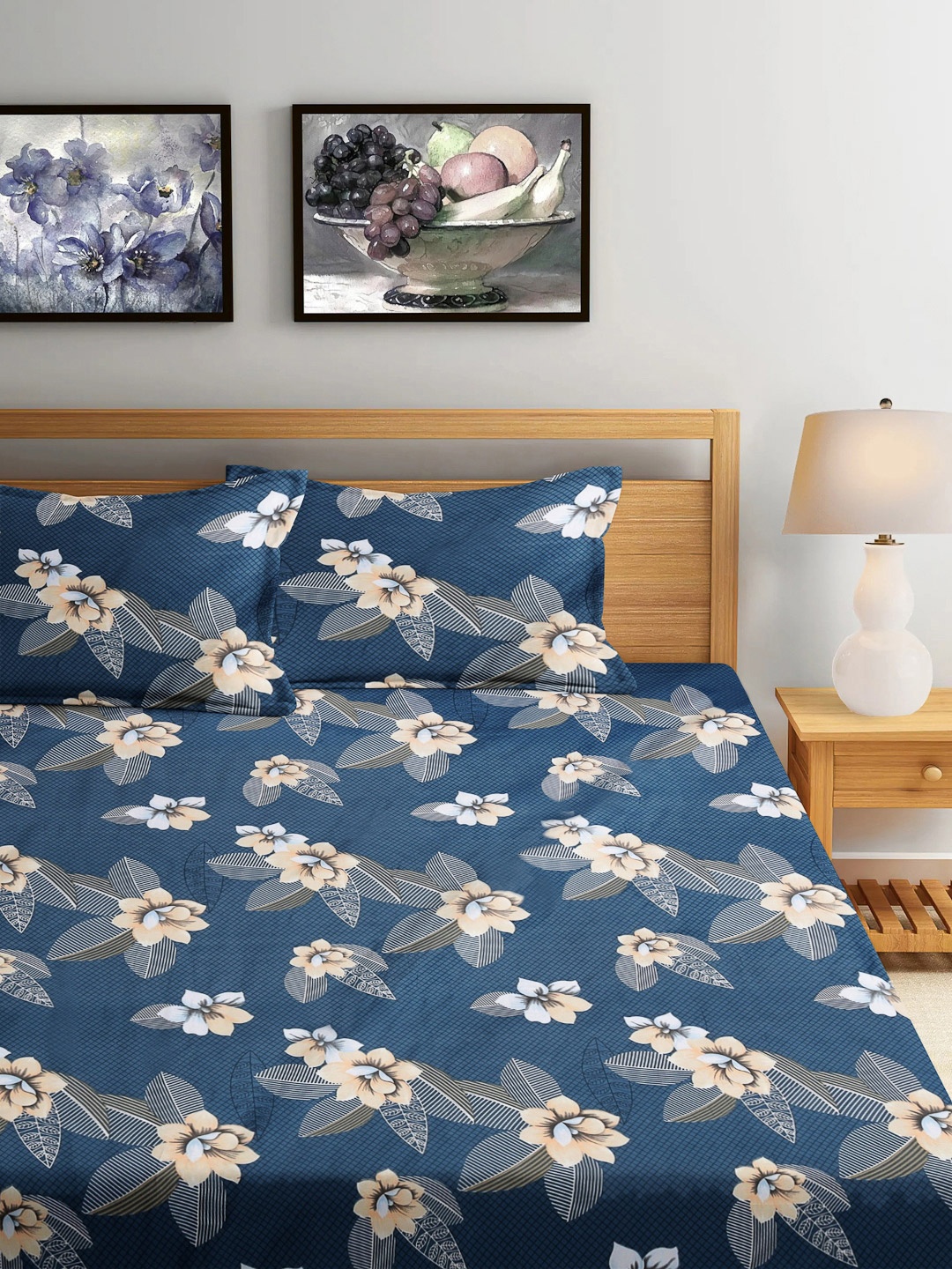

FABINALIV Blue & White Floral 300 TC King Size Double Bedsheet with 2 Pillow Covers