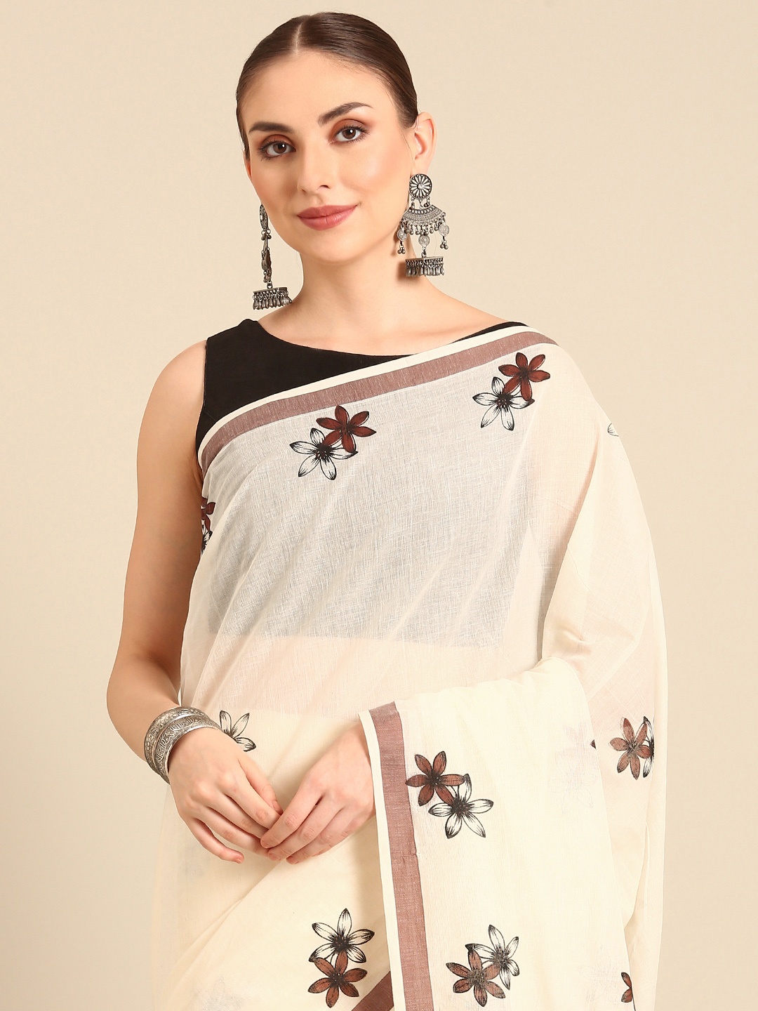 

Kalyan Silks Floral Printed Kasavu Saree, Cream