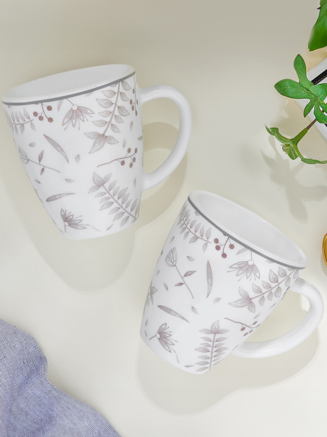 

Larah by BOROSIL Premia Series Grandeur White 2Pcs Floral Printed Opalware Mugs 390ml Each