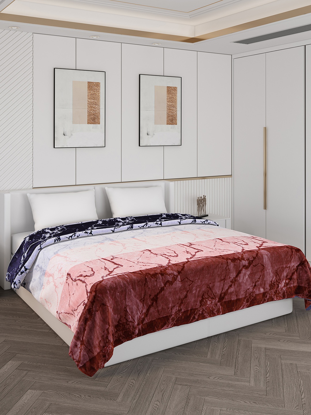 

Monte Carlo Red & Beige Abstract Printed Mild Winter 600 GSM Double Bed Blanket