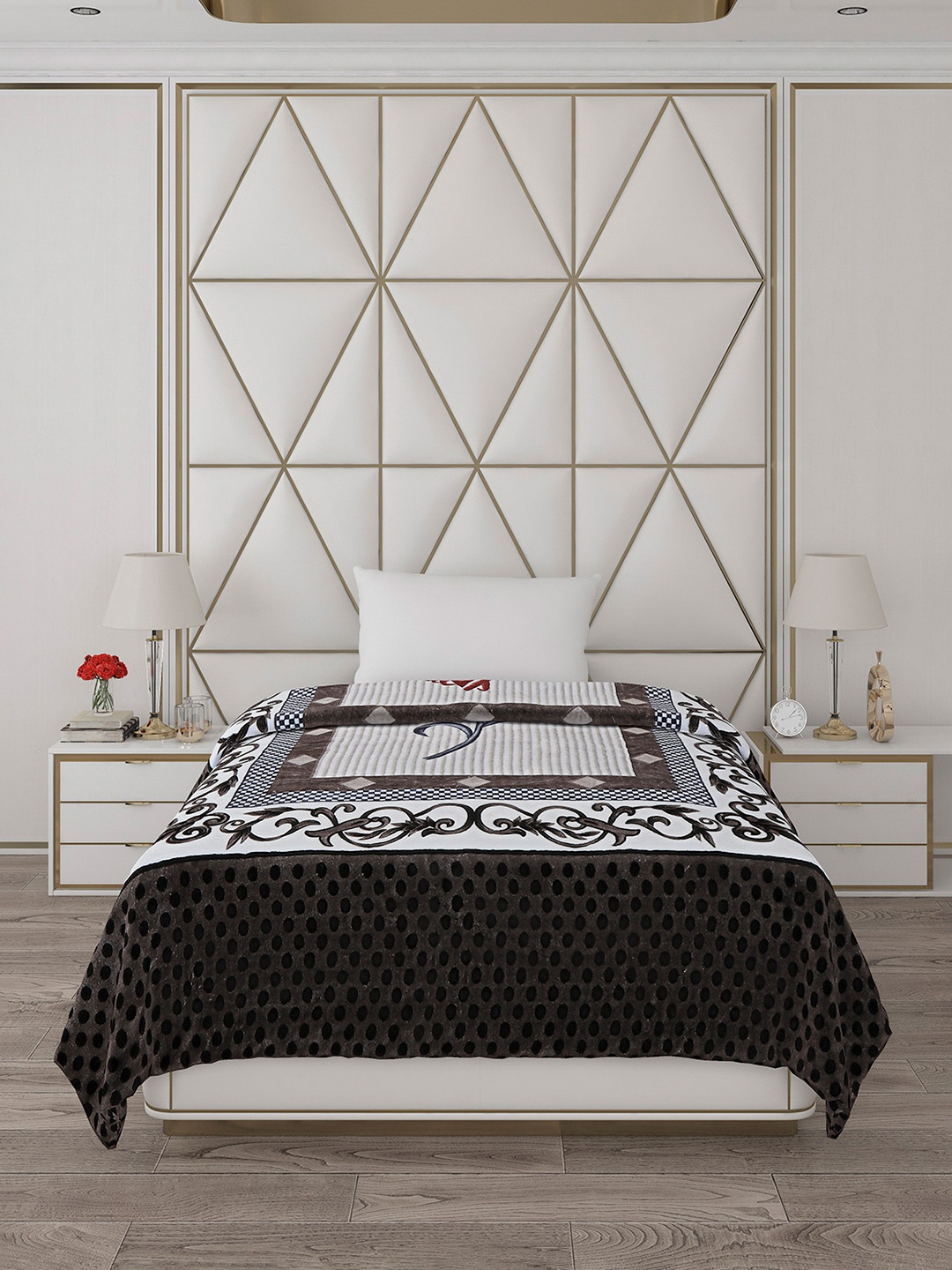 

Monte Carlo Brown & White Abstract Printed Mild Winter 600 GSM Single Bed Blanket