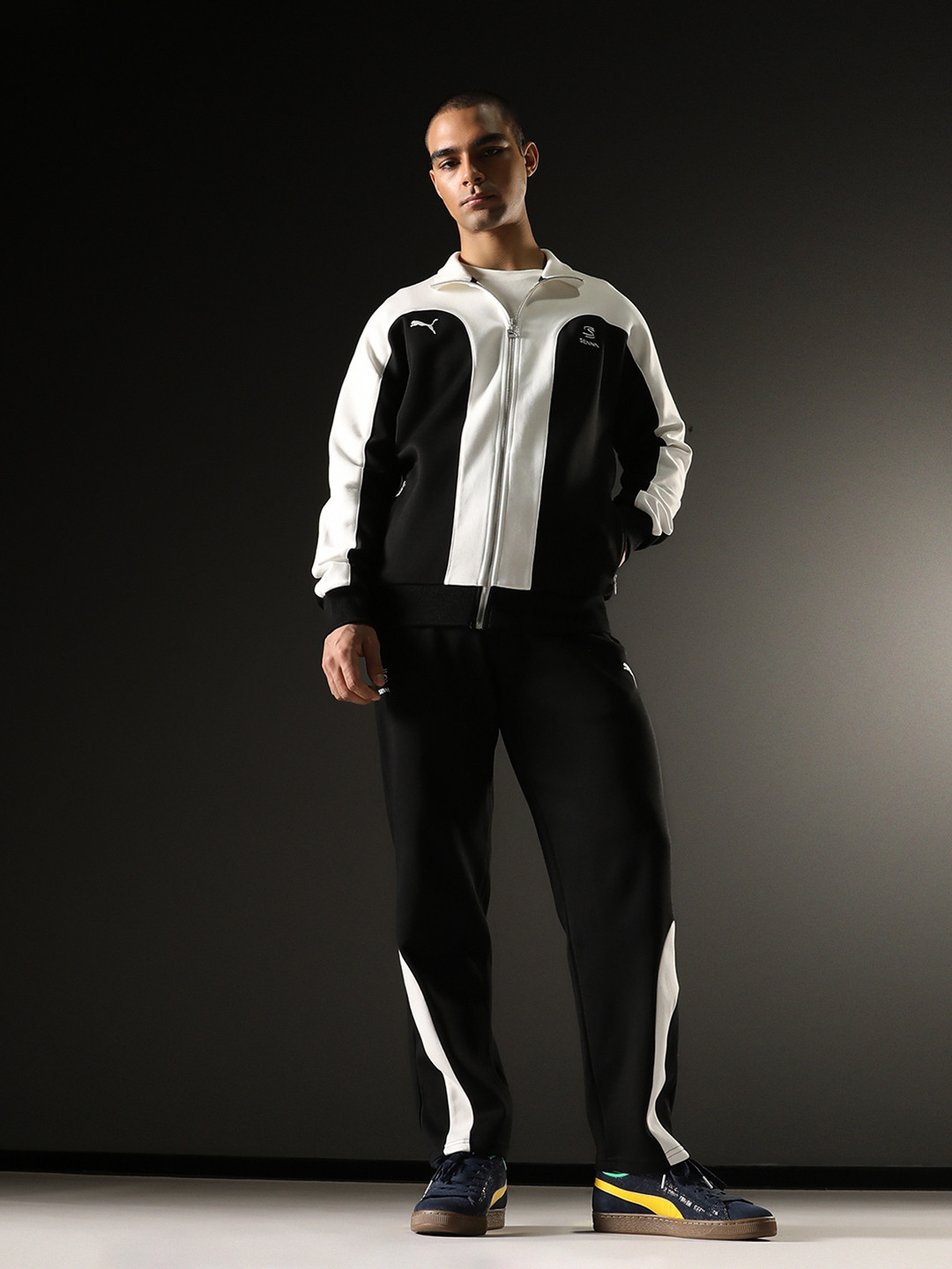 

PUMA Motorsport Men Colourblocked Crop Bomber with Patchwork Jacket, Black
