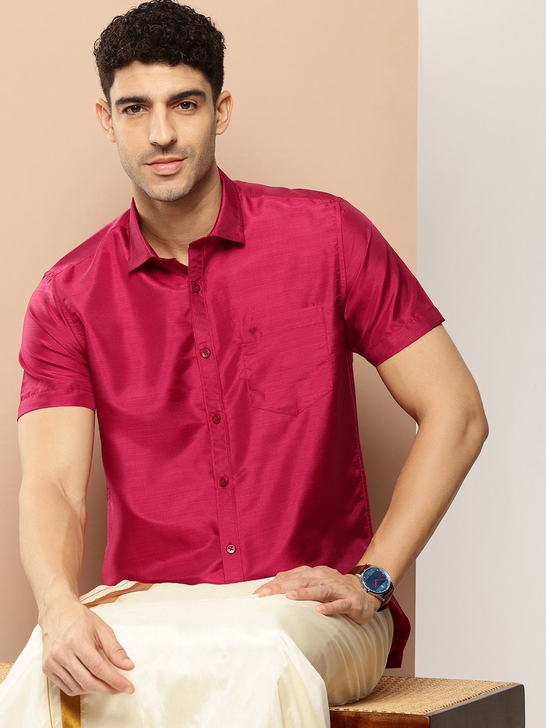 

INVICTUS Spread Collar Festive Collection Shirt, Maroon