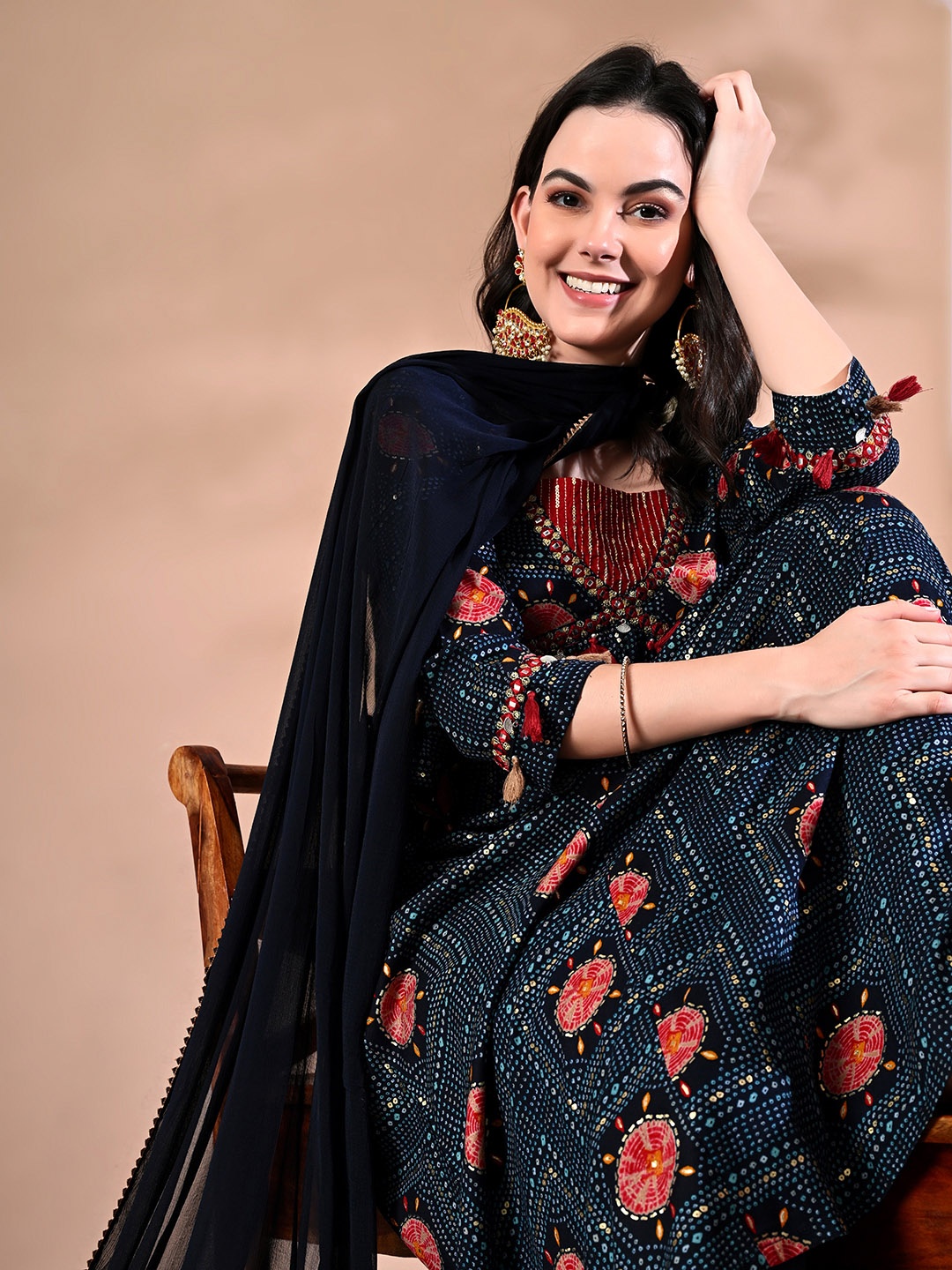 

DOISA Floral Printed A-Line Empire Mirror Work Kurta with Trousers & Dupatta, Blue