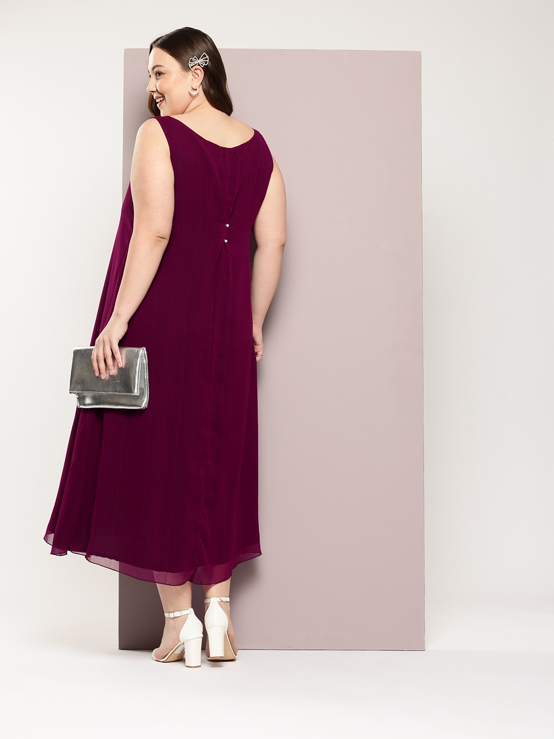 

Qurvii+ Plus Size Self Design Georgette A-Line Midi Dress, Burgundy