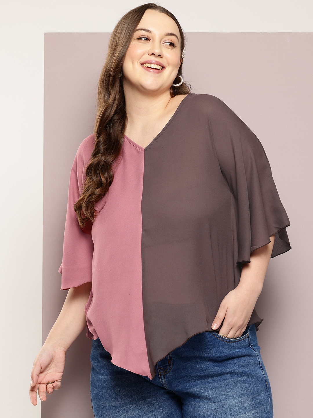 

Qurvii+ Plus Size Colourblocked Flared Sleeves Top, Taupe