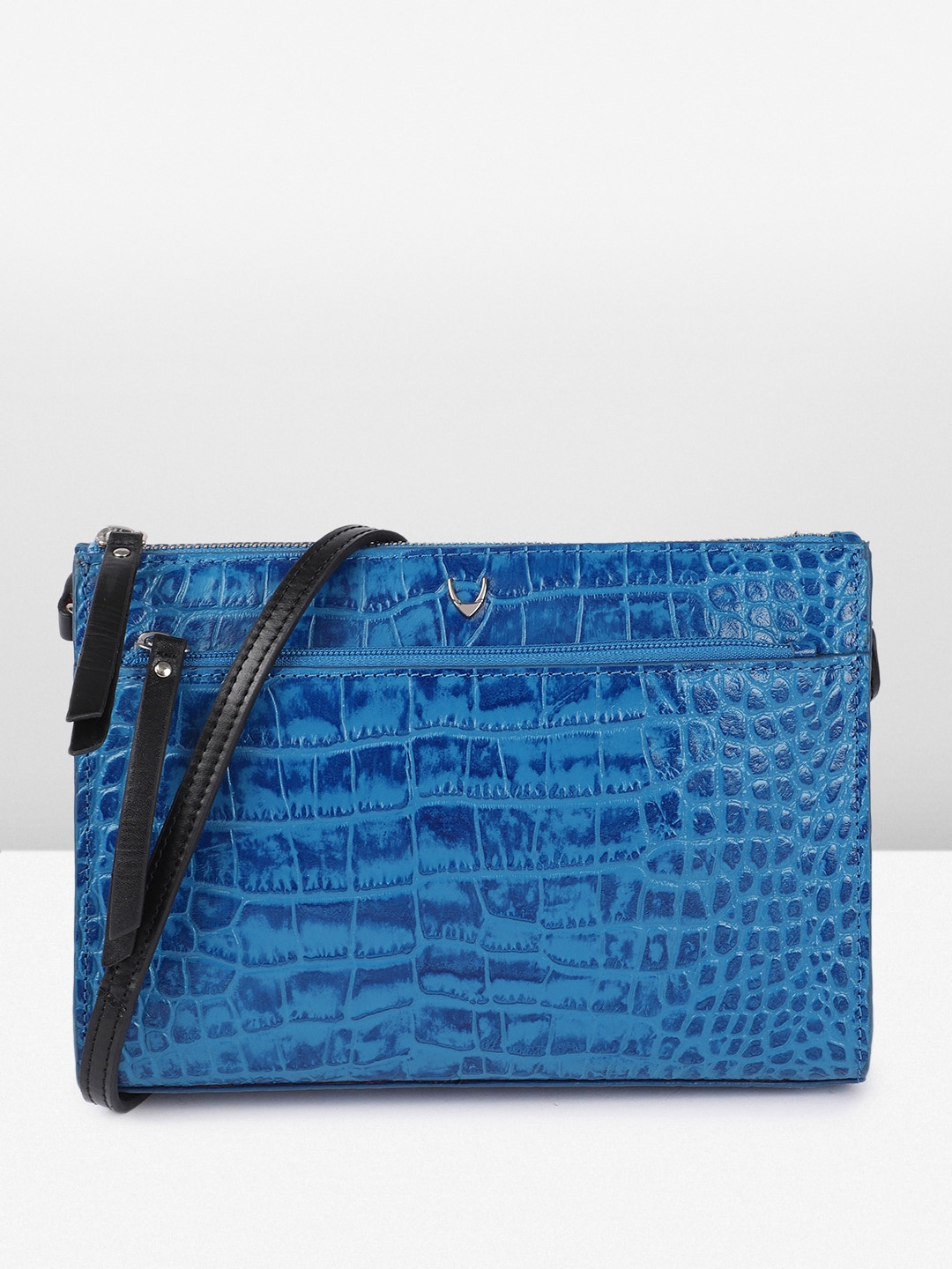

Hidesign Spruce Textured Animal Print Sling Bag, Blue