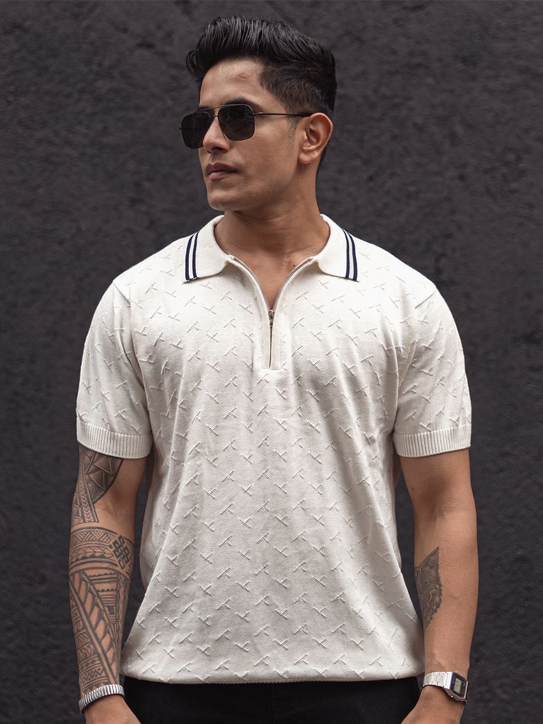 

Powerlook Men Self Design Polo Collar Cotton T-Shirt, White