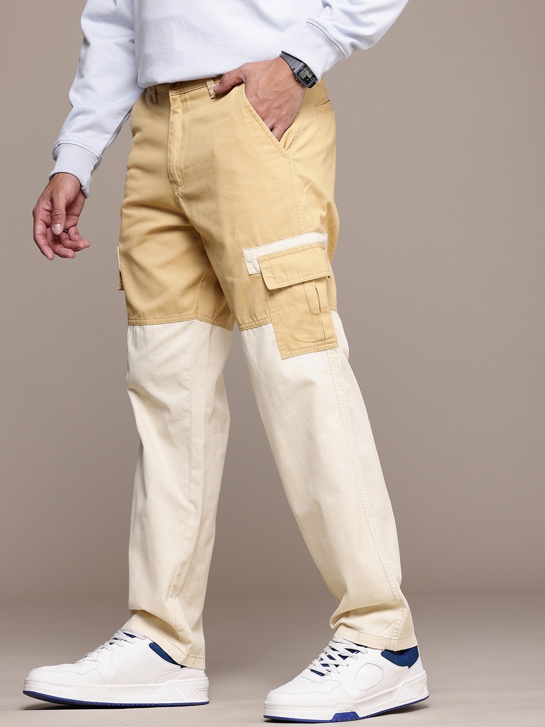 

The Roadster Life Co. Men Pure Cotton Colourblocked Straight Fit Cargos Chinos Trousers, Beige