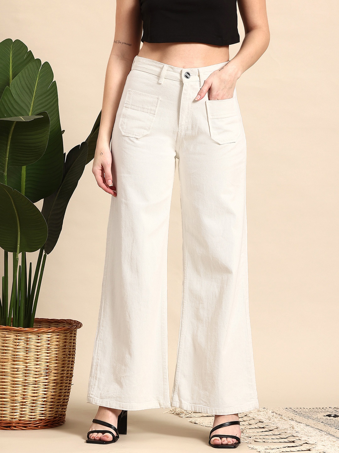 

Mast & Harbour Women Wide Leg Jeans, White