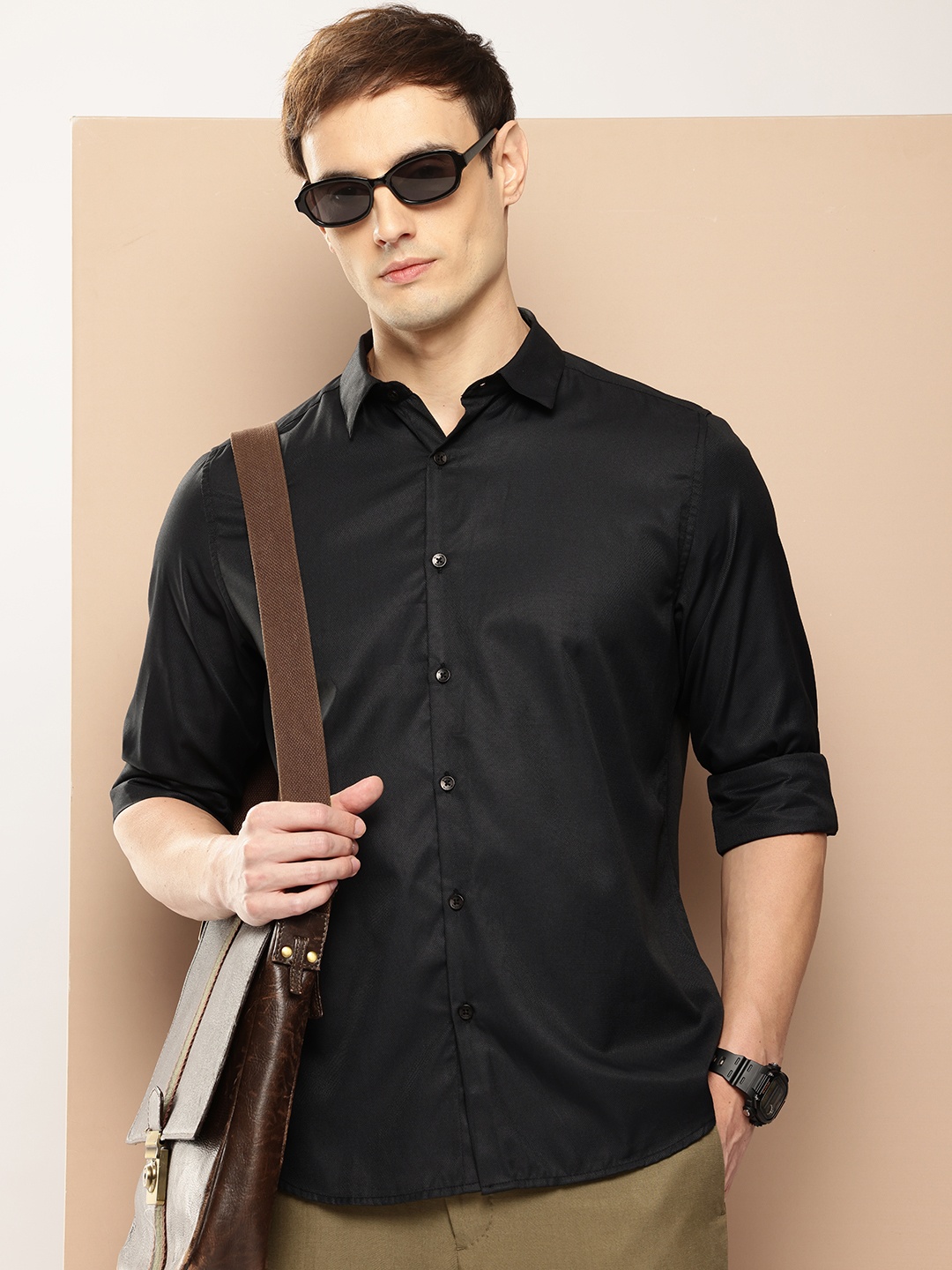 

encore by INVICTUS Self Design Textured Casual Shirt, Black