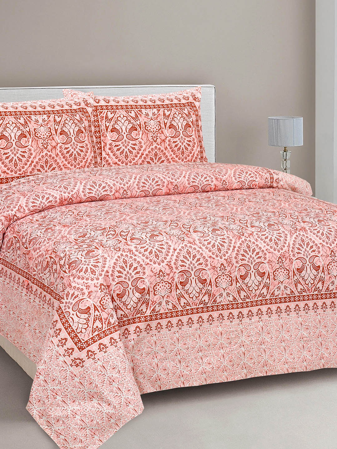 

CLOTHOLOGY Peach-Coloured & White Ethnic Motifs 180 TC King Bedsheet with 2 Pillow Covers